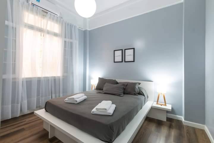 Chambre À Bonapriso d'un cadre Propre