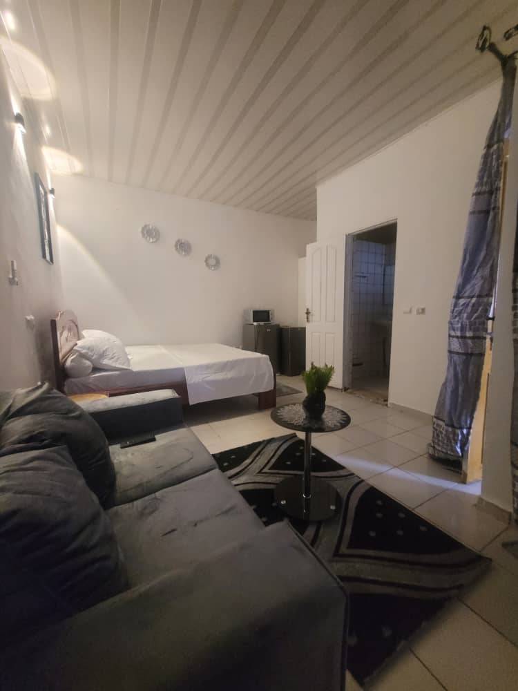 Chambre moderne à Douala